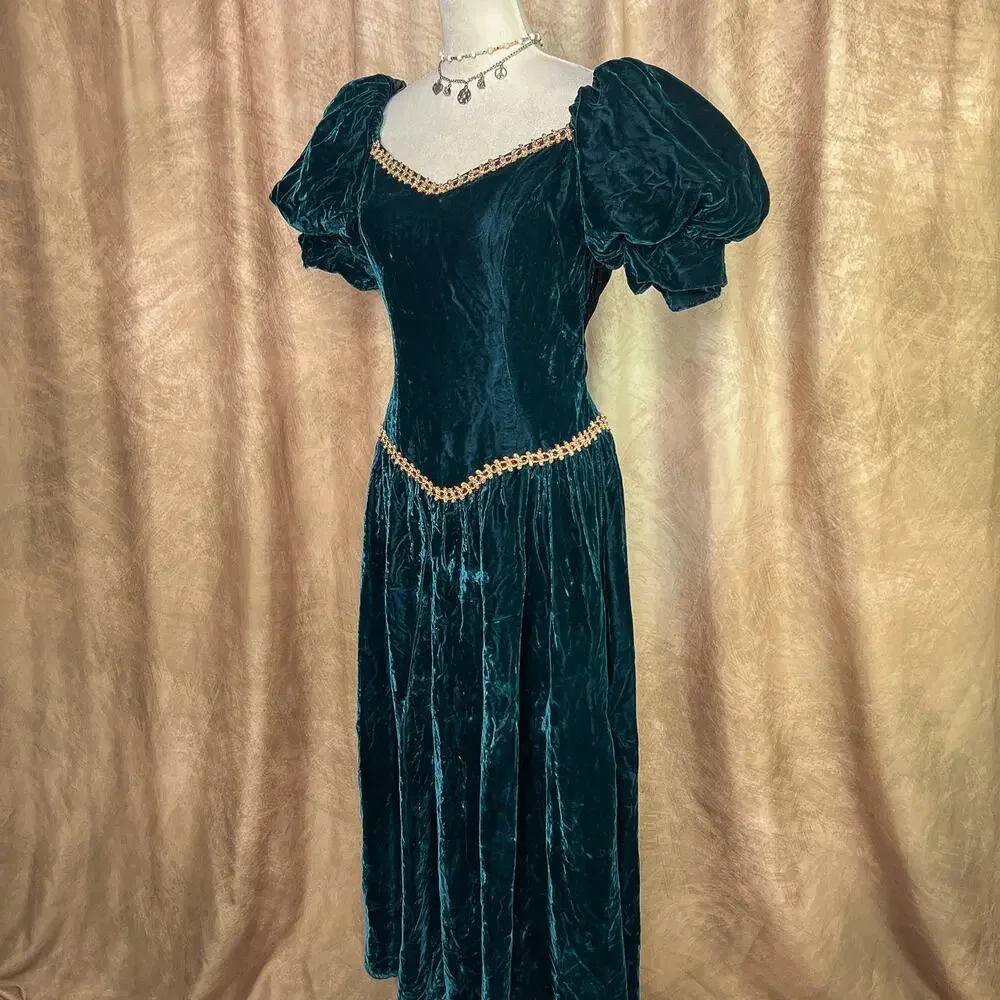 Vintage Renaissance Dress 70s Velour Medieval Gown Green Puff Sleeve Princess - Picture 7 of 9